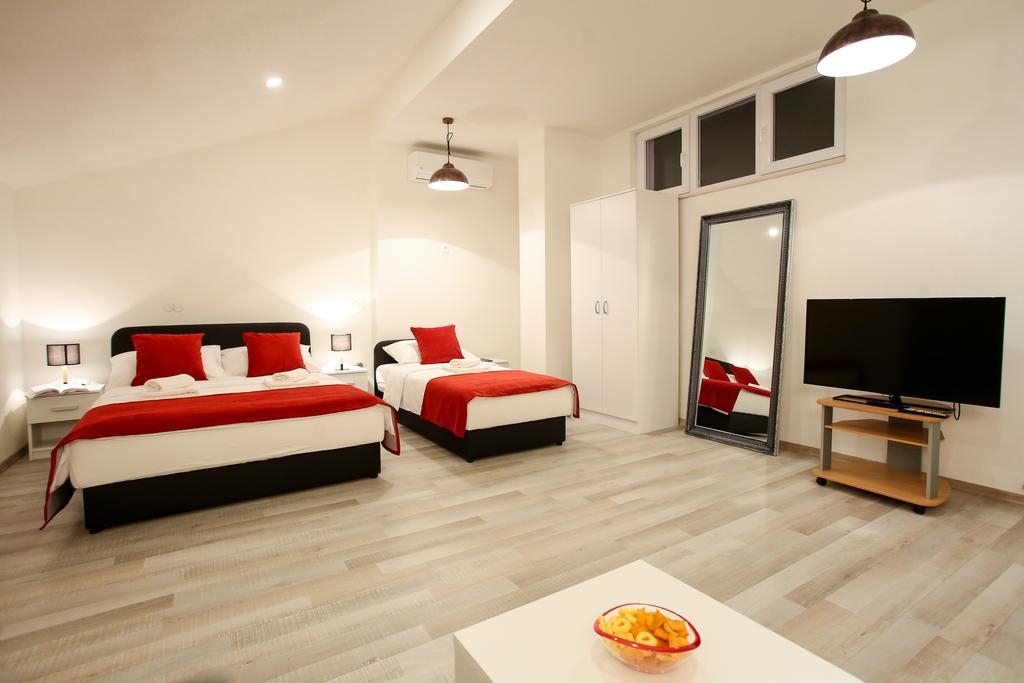 Central Located Guest House Мостар Екстериор снимка